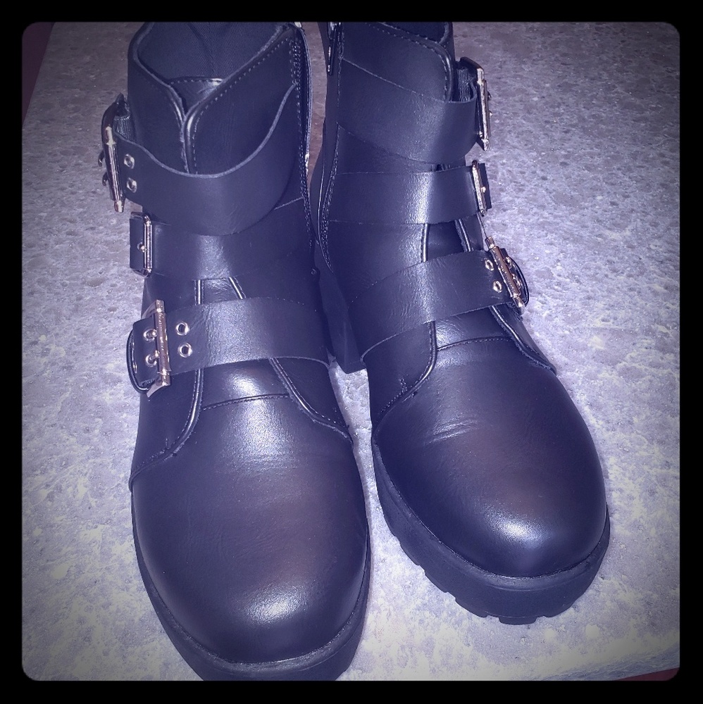 Torrid Grommet Buckle Moto Boots 8W